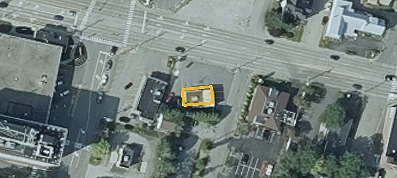 28 Western Ave
