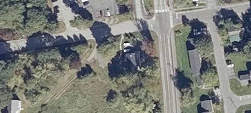 432 Ctr St