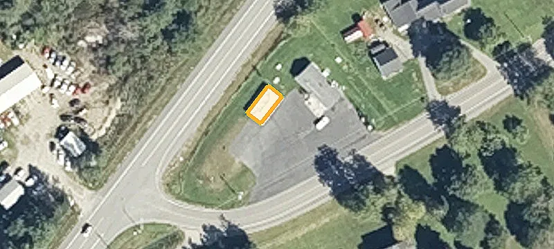 24 Main St
