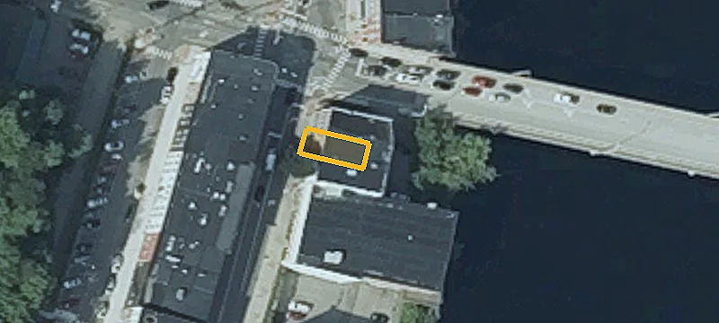 185 Water St