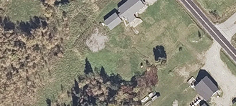 27 Cmn Rd