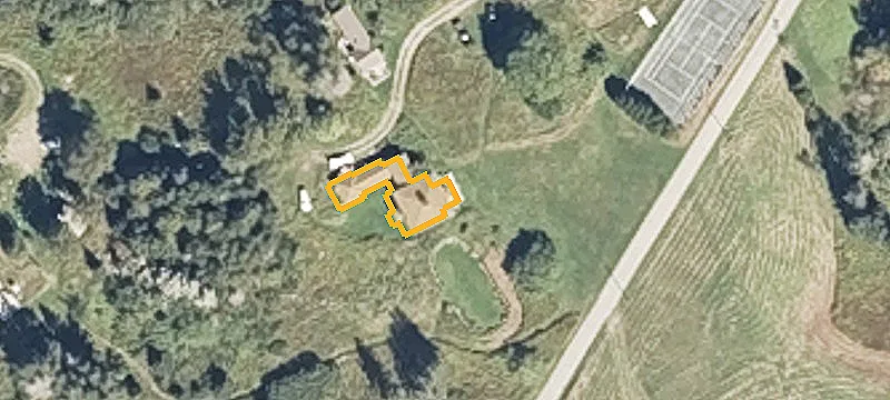 24 Benson Rd
