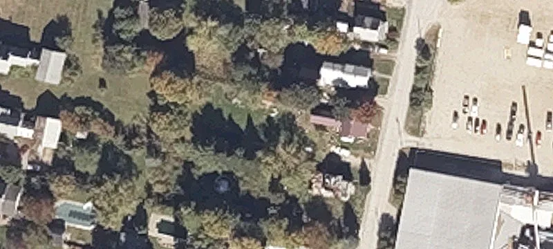 38 3rd St