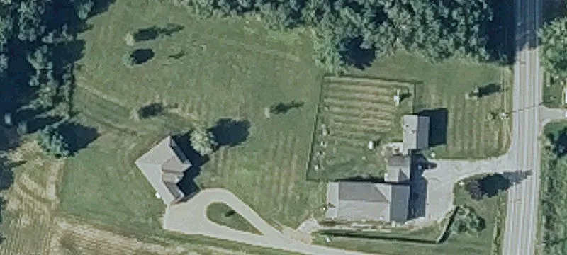 947 Riv Rd