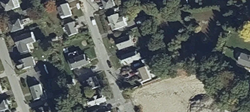 65 1st St