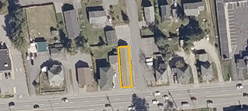 138 Pleasant St
