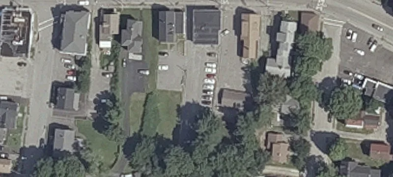 406 Main St