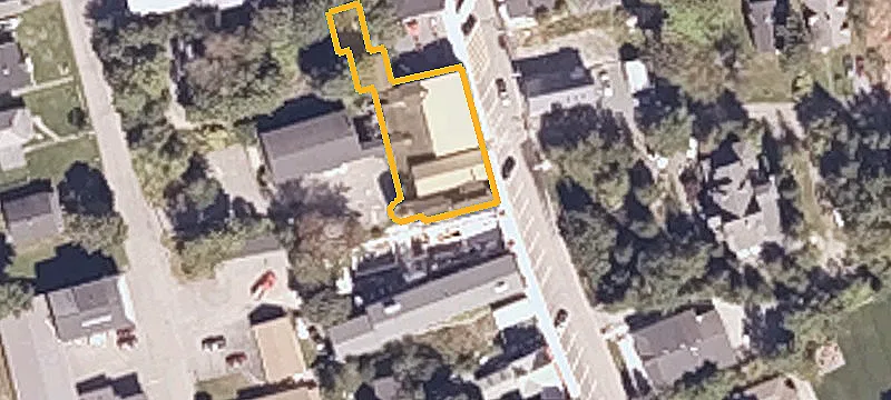 139 Main St