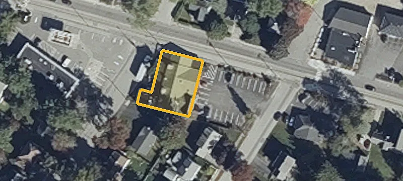 435 Cottage Rd