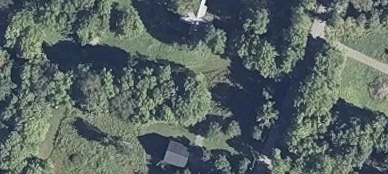 24 Jones Rd