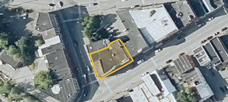 48 Water St