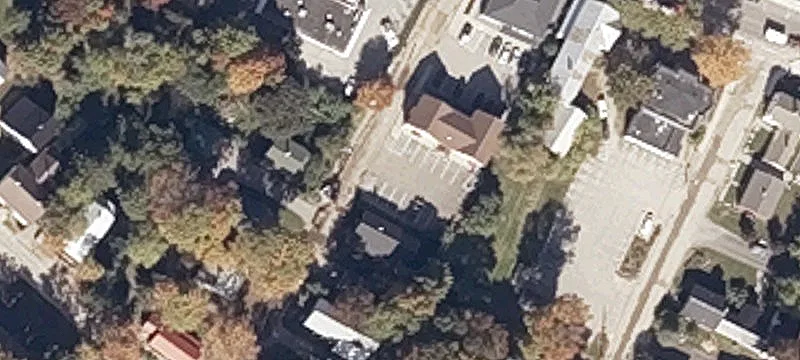2 Cottage St
