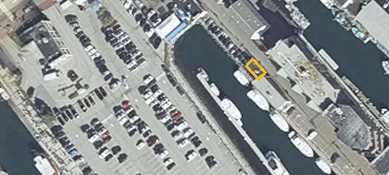 154 Commercial St