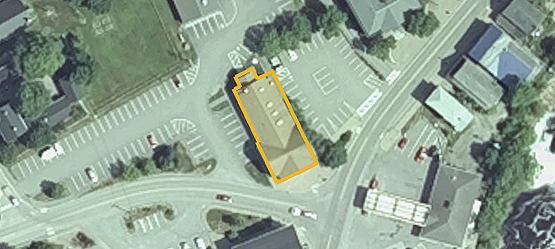 1 Colonial Way
