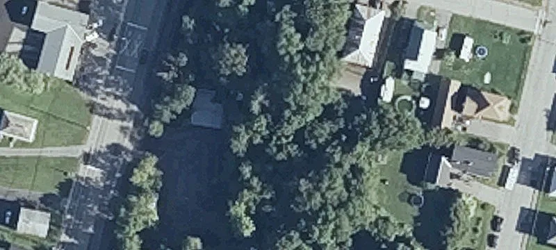 34 Bay St