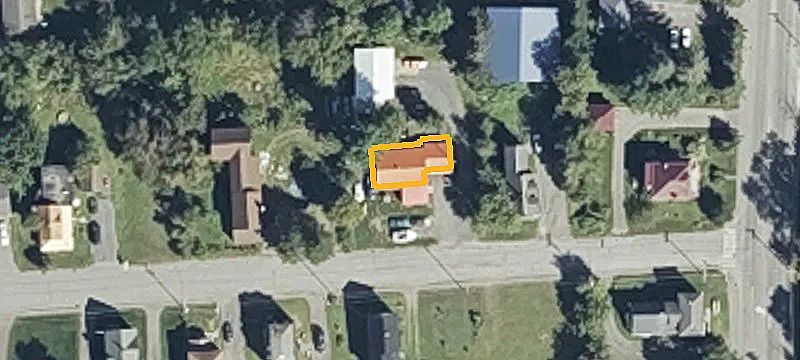 11 York St