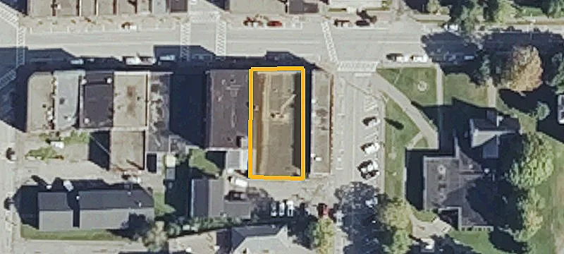 79 Main St