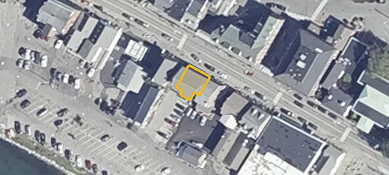 125 Main St