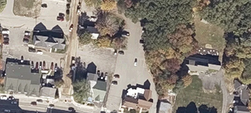 176 Main St