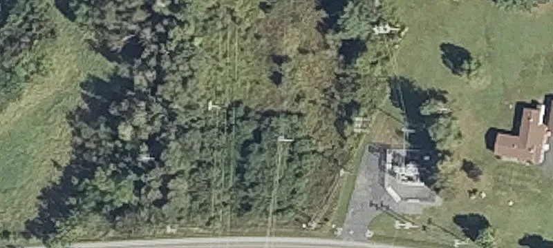 382 Easton Rd