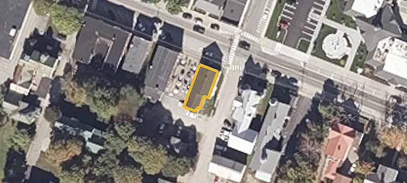 274 Main St