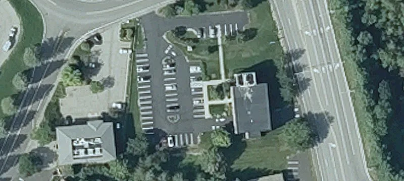 127 Community Dr