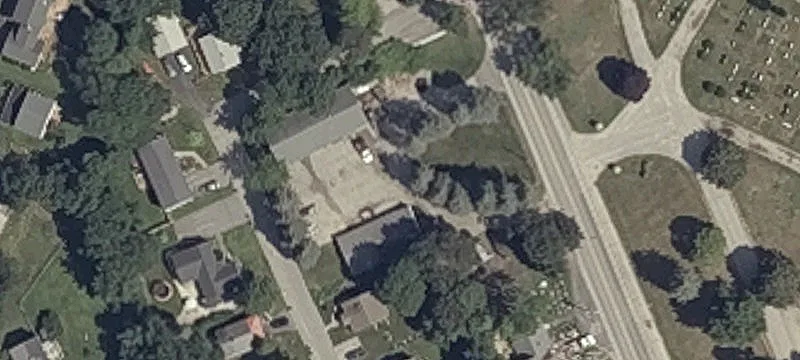 321 Lincoln St