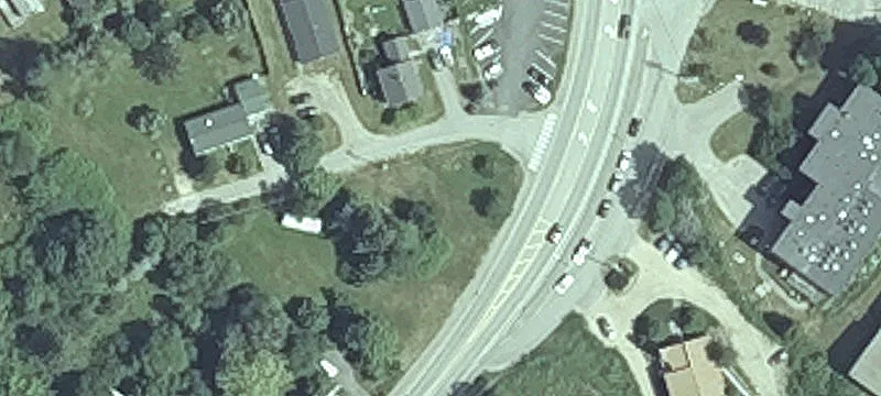 2 Bedford St