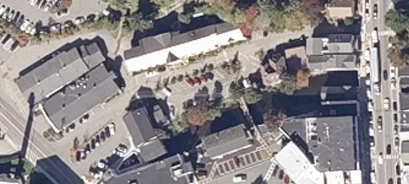 12 Tannery Ln