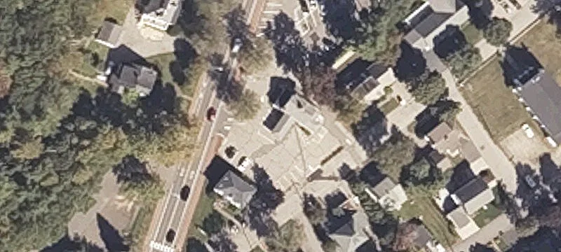 142 Main St