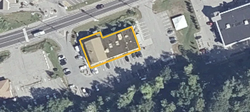 323 Main St
