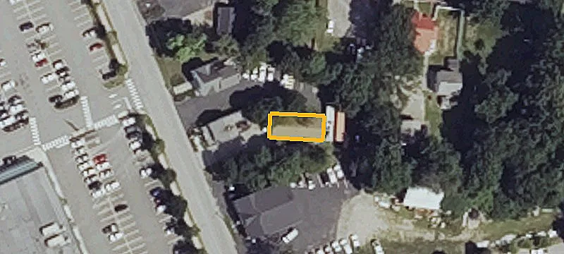 18 Mechanic St