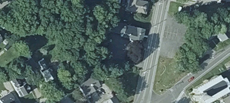 53 Brunswick Ave