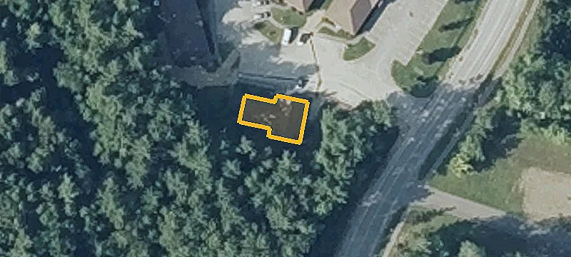 15 Evergreen Dr