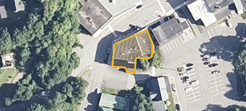 28 Main St