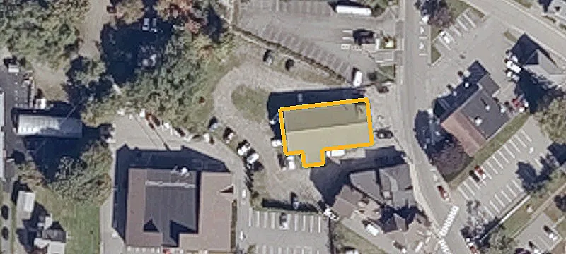 14 Oak St