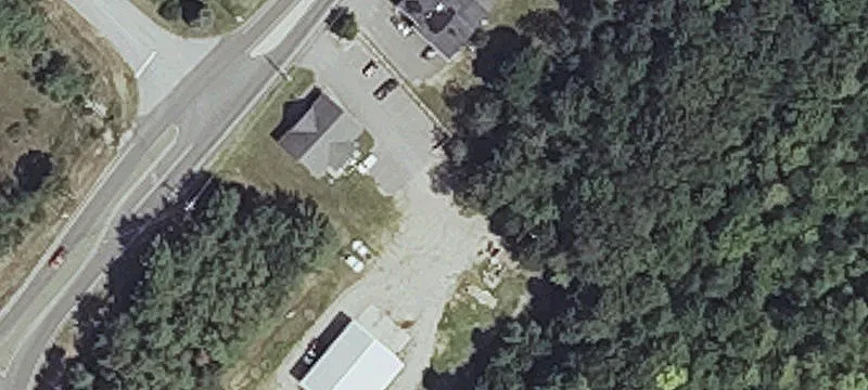 166 Narragansett St