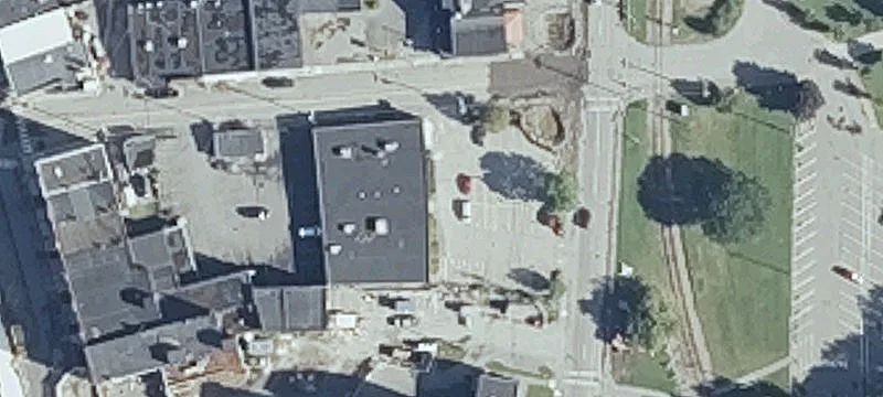 18 Temple St
