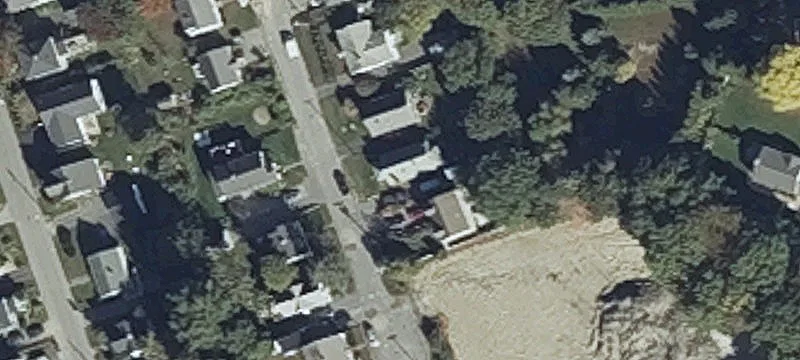 69 1st St