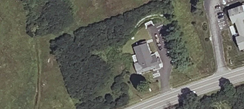 502 Main St