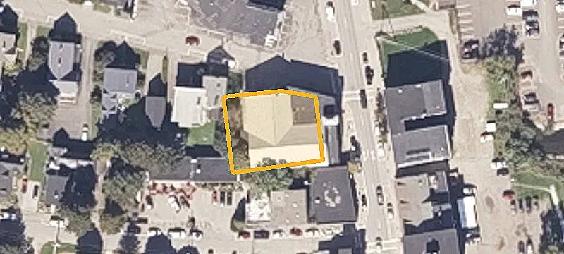 500 Main St