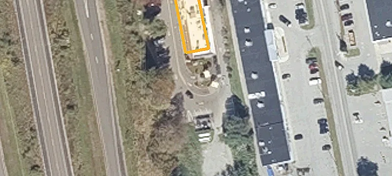 282 Main St
