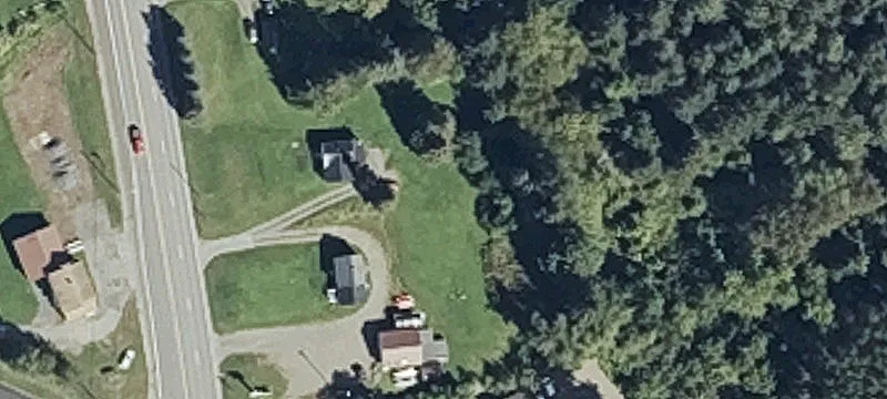 9 Caribou Rd