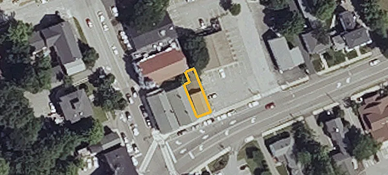 14 Main St