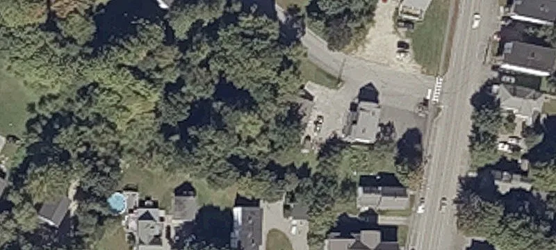 109 8th St