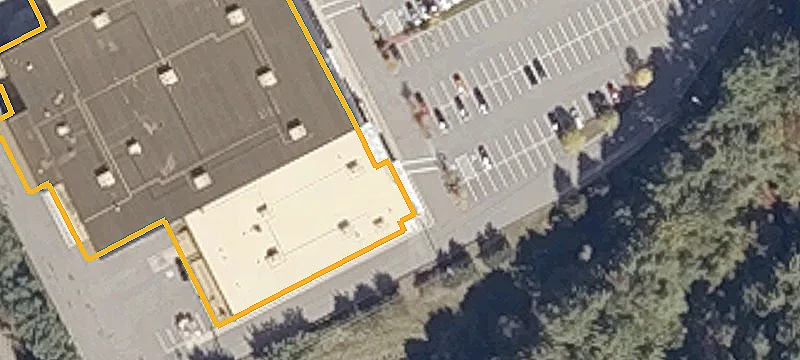 131 Topsham Fair Mall Rd