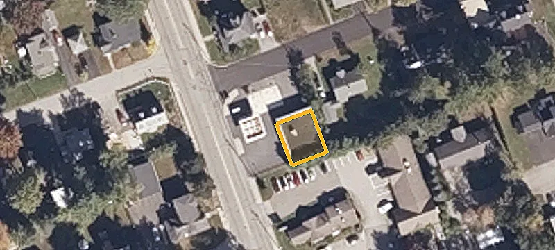 624 Main St