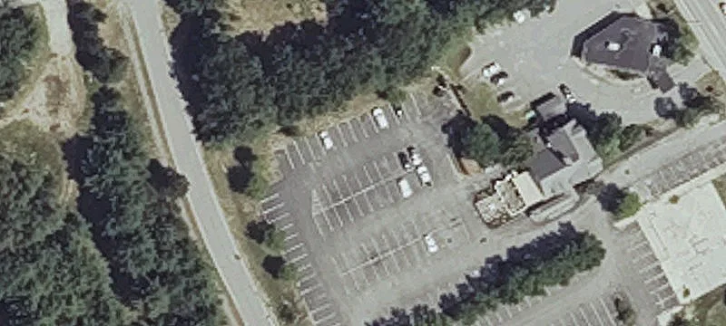758 Roosevelt Trl