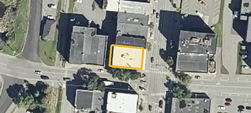 473 Main St