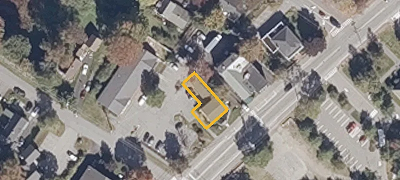 21 Main St